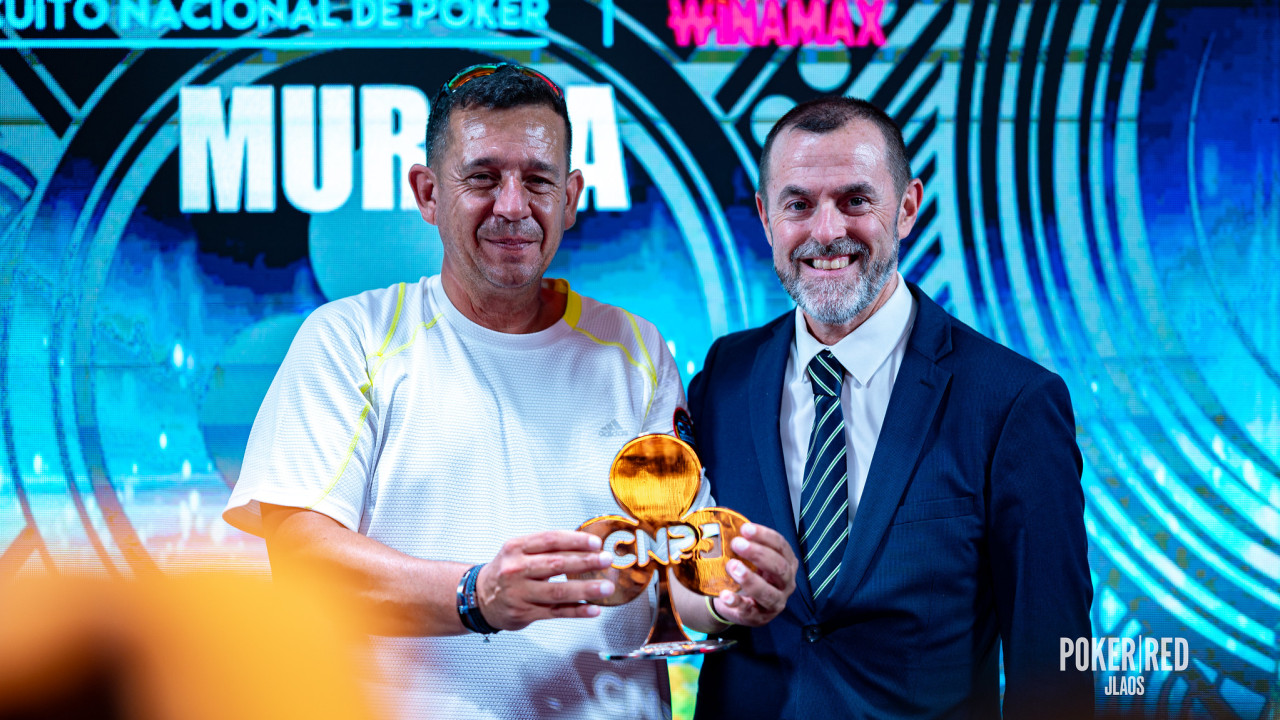 Carlos García consigue su primer trébol en el Main Event CNPW Murcia