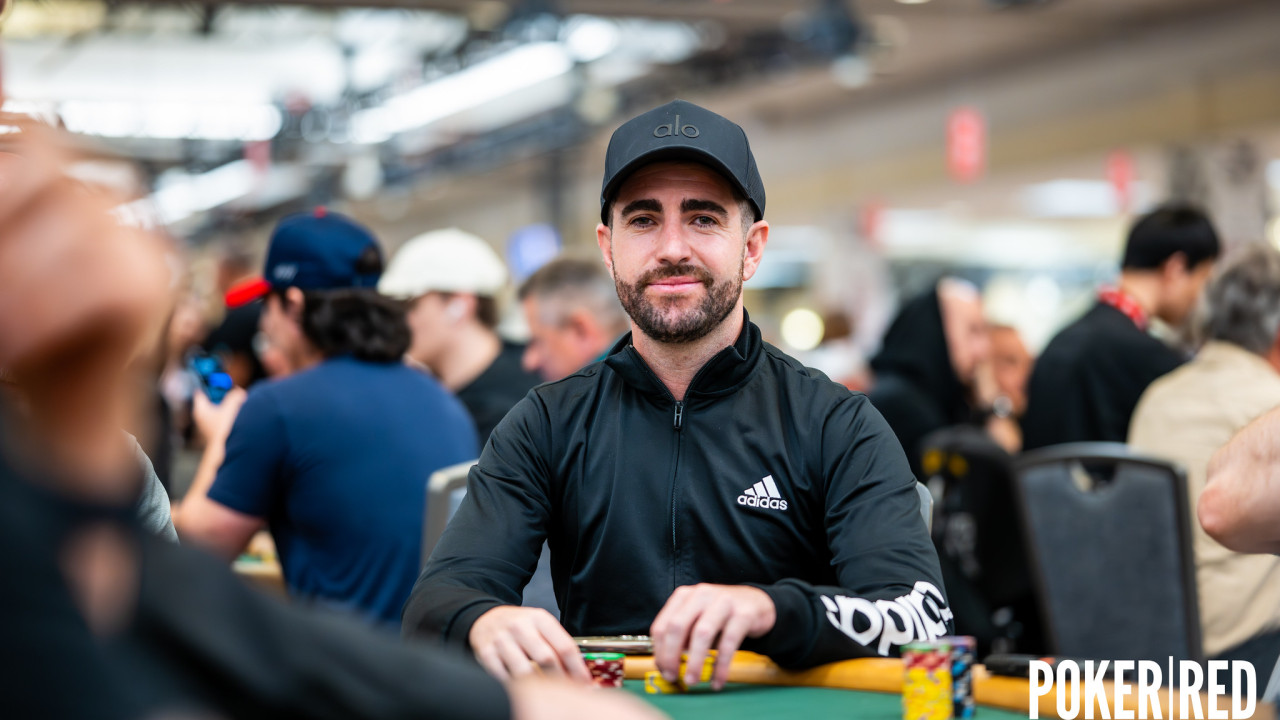 A Alejandro Herrera le hacen un fold increíble