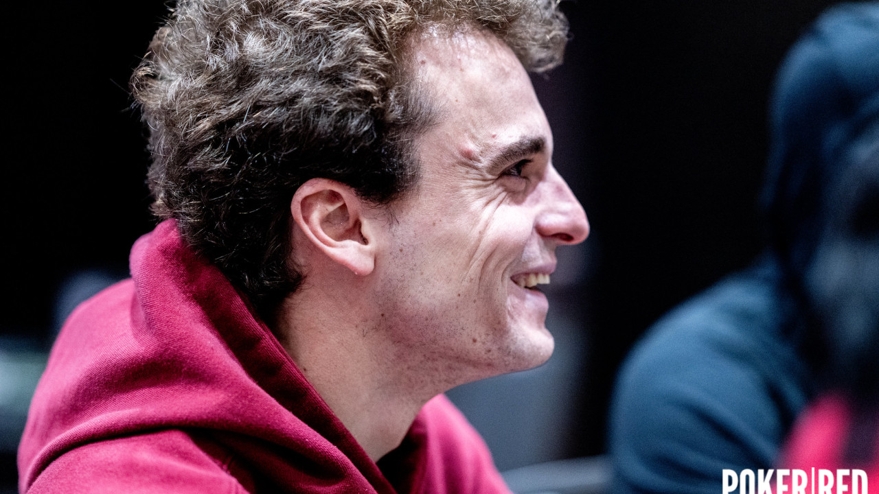 Esto se pone serio... Mario Díaz 14 left en el Pokernews Deeptack