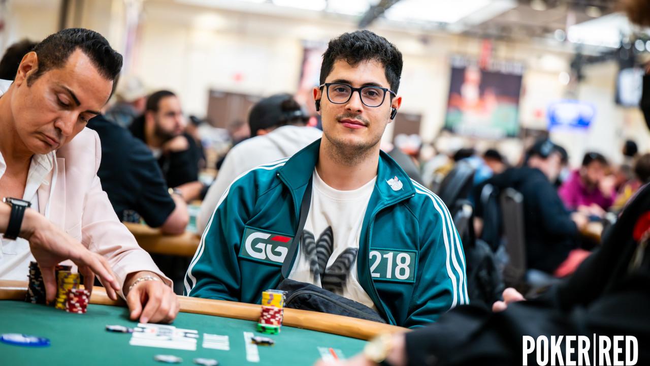 Andoni Martínez sufre la dureza del póker en el torneo más importante del mundo
