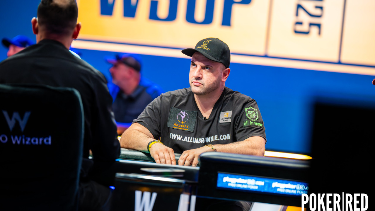 ¡Michael Mizrachi lidera en el primer descanso de la mesa final!