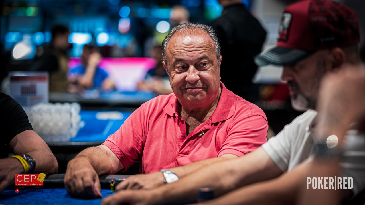 Xavier Tubau, subcampeón del CEP Madrid, hinca la rodilla