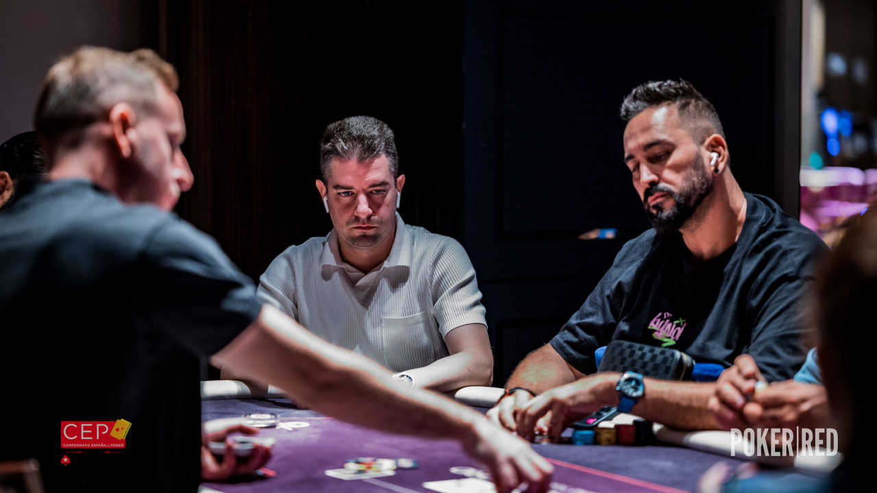 ¡Mario Marín muestra su mano tras farolear a Sergio Garcia 'Confia' en un board monocolor!