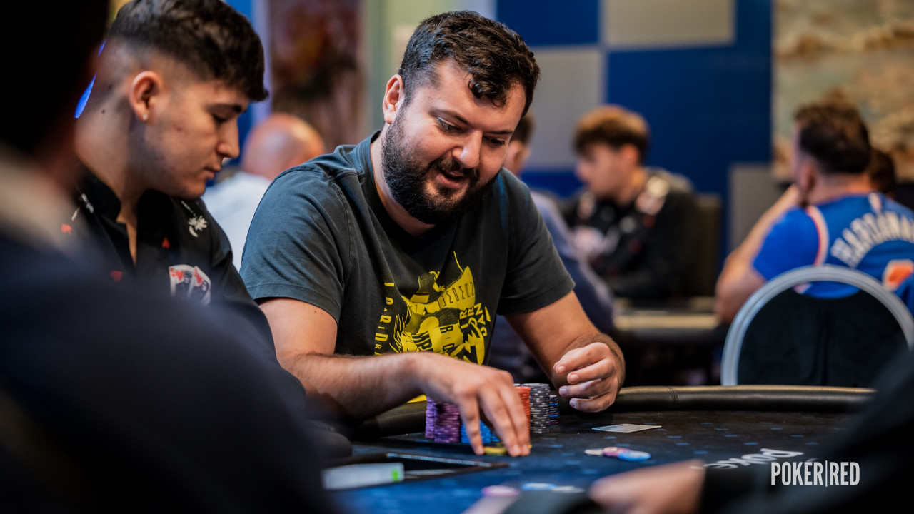 Yakiv Syzghanov amasa casi medio millón en el Día 1B