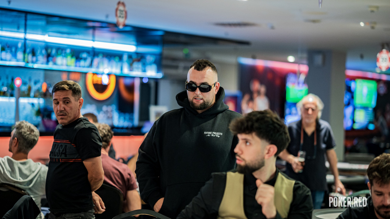 ¡Rachid Moussaoui cae a manos de Adrián Molina en la burbuja de premios del Niners!