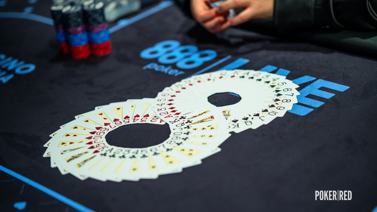 El Día 1C arranca con 14 jugadores en la primera mano