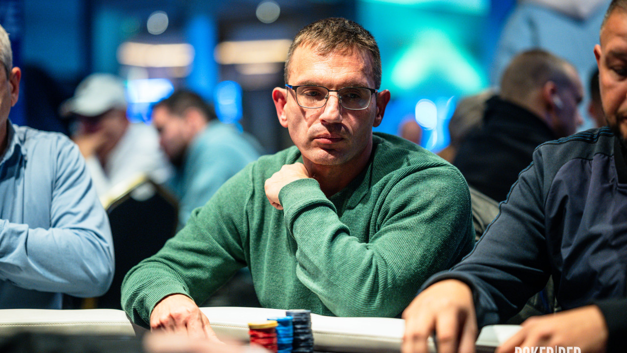 Jesús Medina, clasificado en Noche de Poker, entre los stacks más destacados