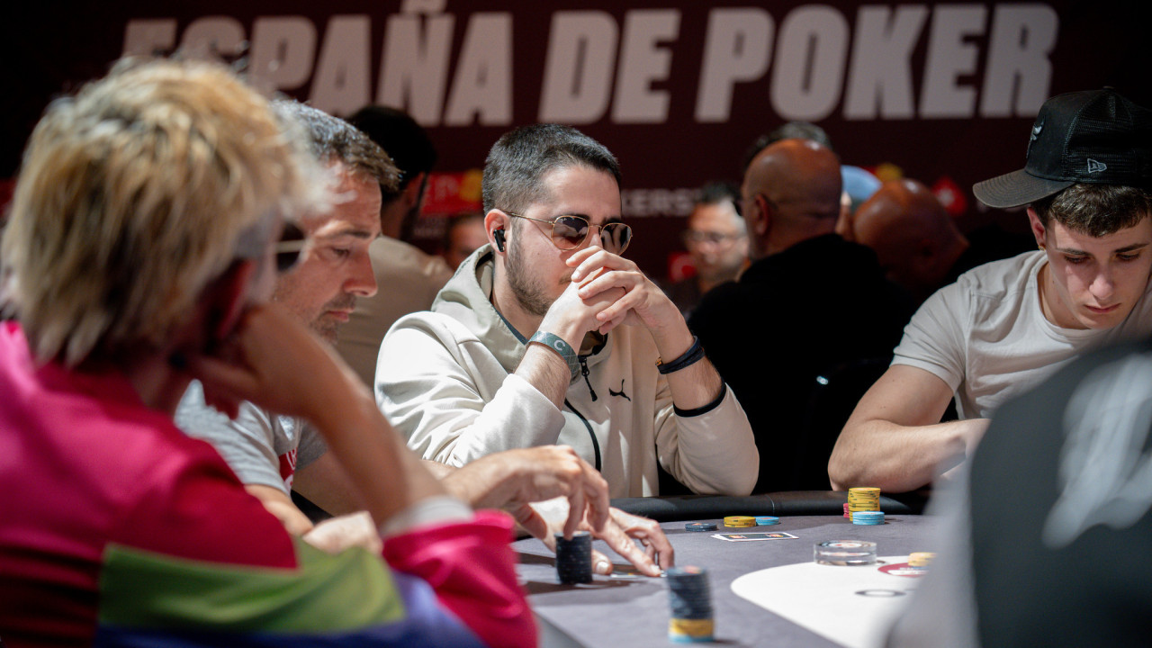 José Botía se carga a Antonio Ruiz y estamos en mano a mano