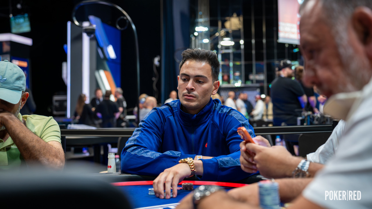 Jon Ander Vallinas dobla a Aylar Lie