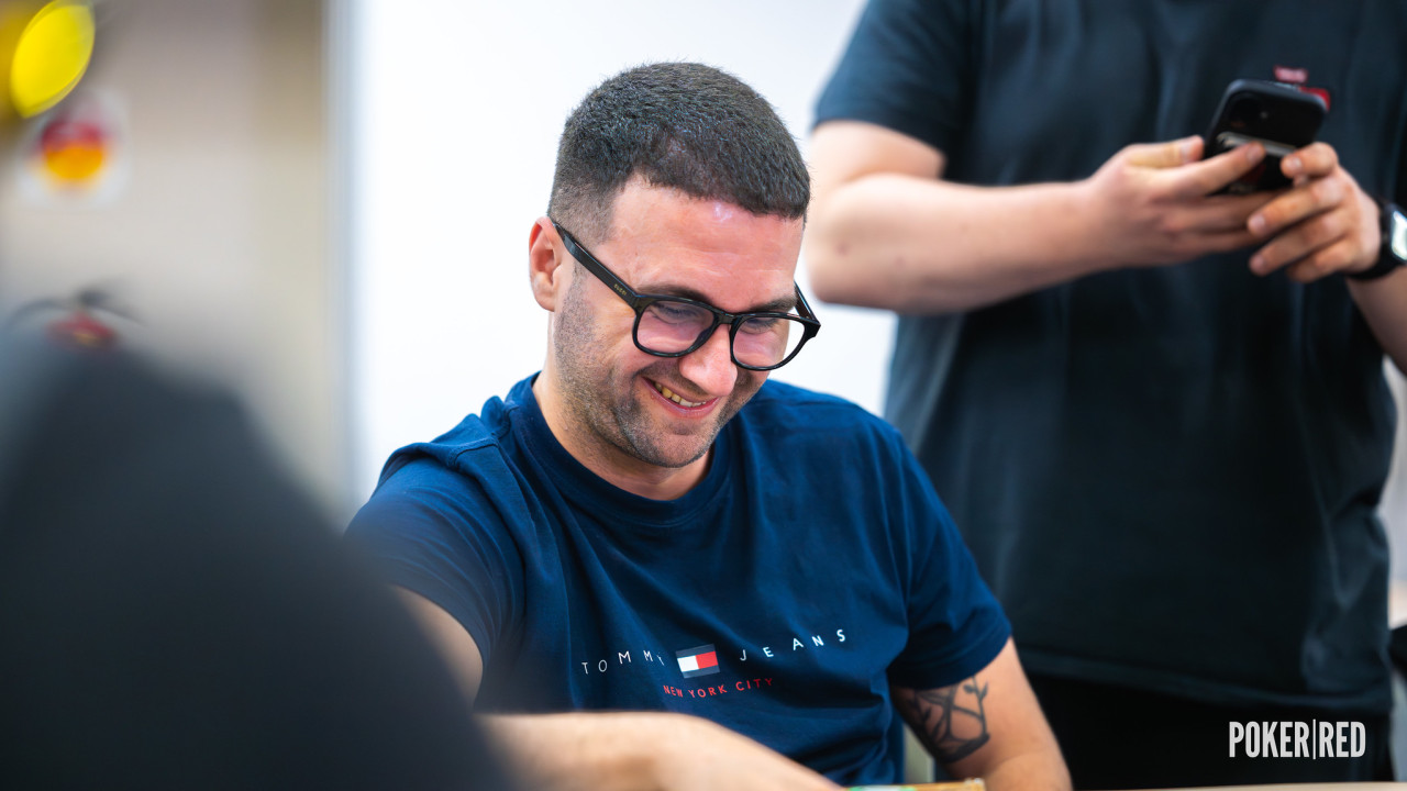 Carlos Sánchez lidera a los 26 clasificados del Día 1 del High Roller