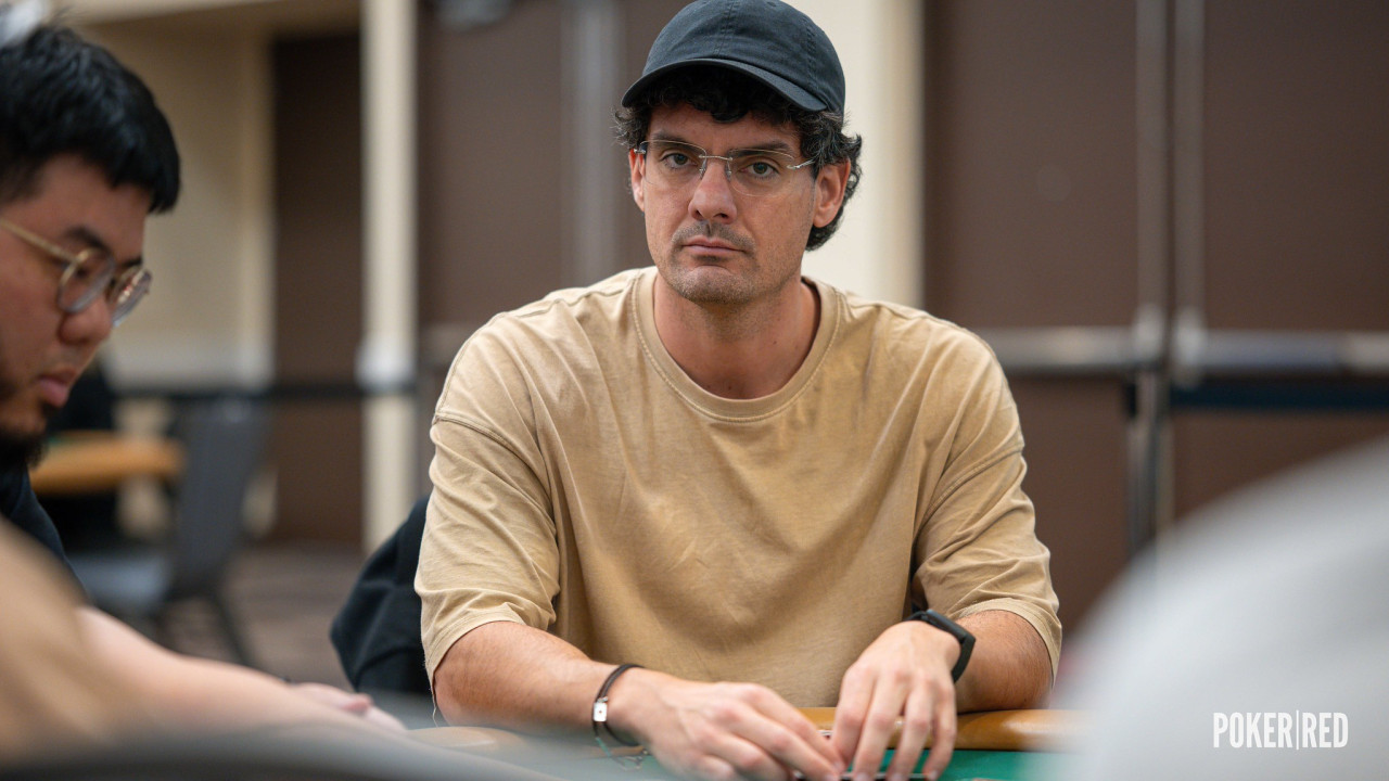Chipcount tras la pausa para la cena en el $1.500 Pick Your PLO