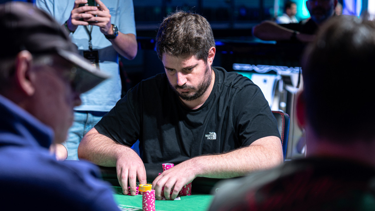 Carlos Sáez, 6º clasificado en el $600 Ultra Stack por 83.000 $