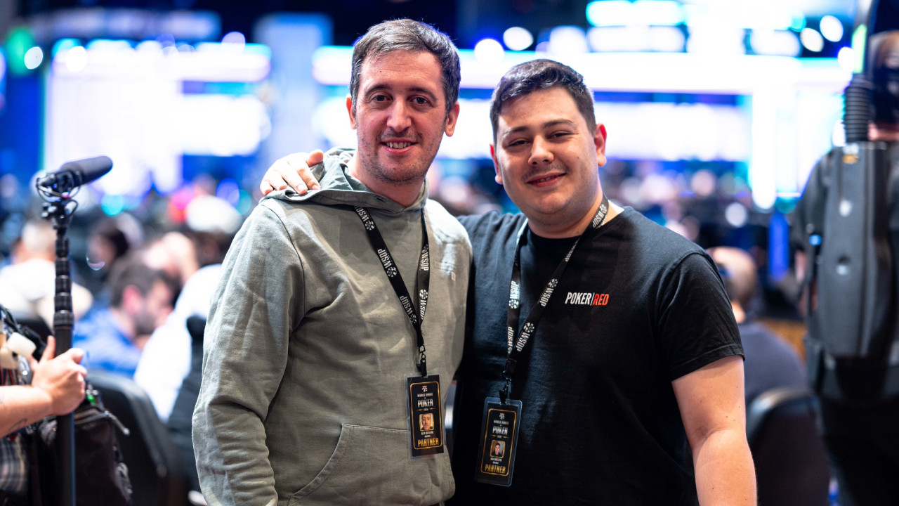 ¡Ya quedan menos de 300 jugadores en el Main Event!