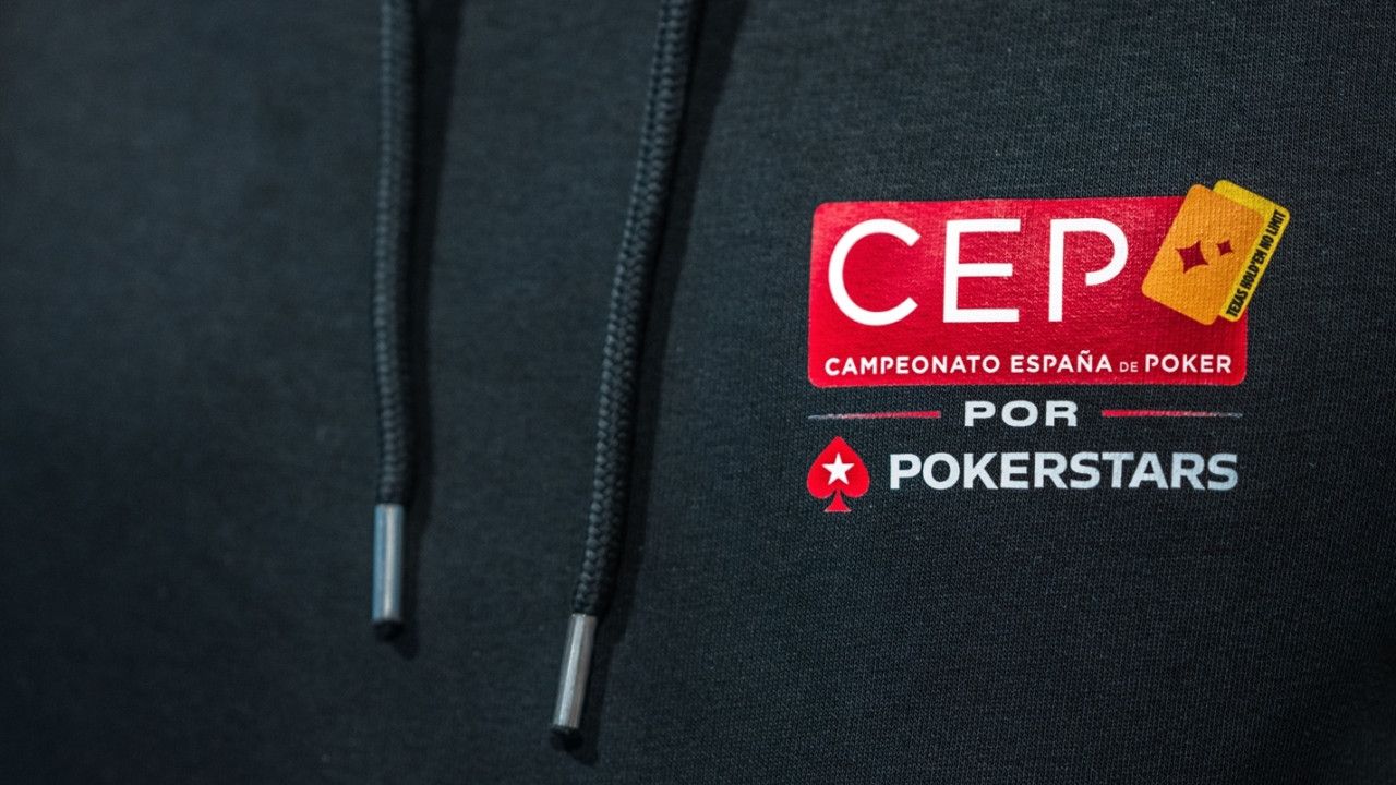 Gustau Flaquer cae de pie en el Main Event