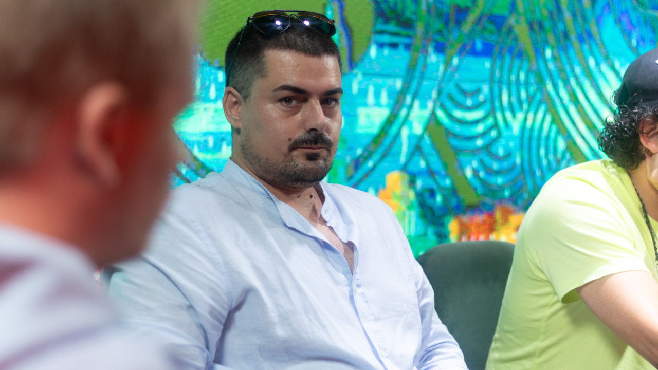 Víctor Carrillo sexto clasificado del Main Event por 11.000 €