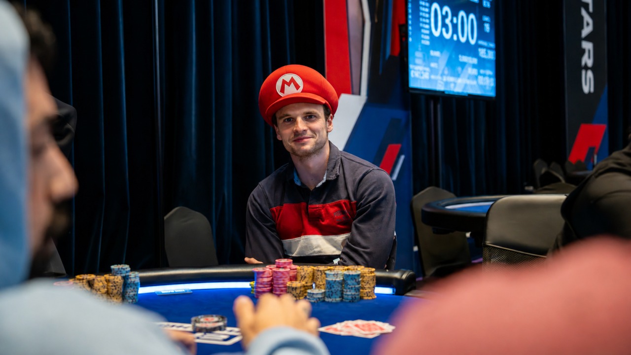 Super Mario Díaz gana la pica y 50.790 € en el 3.150 € Hyper Turbo KO