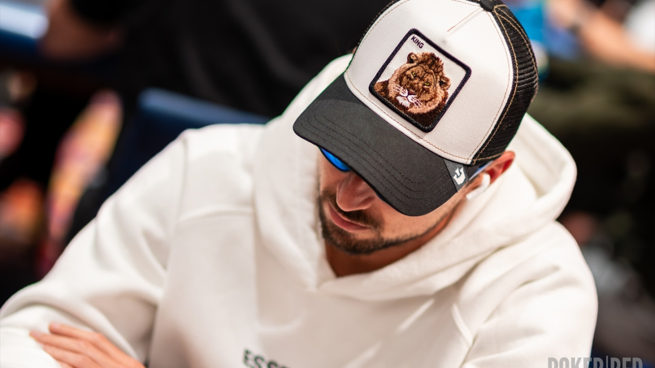 Tiempo de cenar en el Main Event