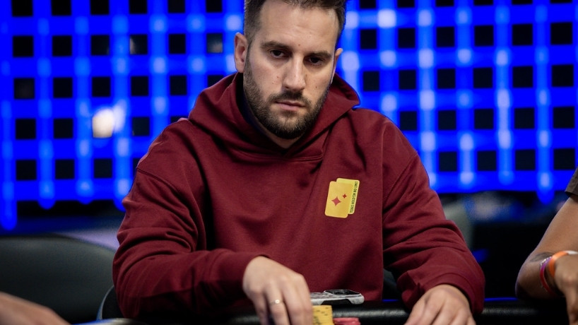 Borja Cámara manda a Guillem Nuez al cajero