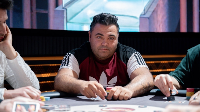David Jiménez enseña la dama y se lleva la primera