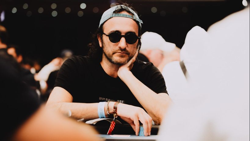 Davidi Kitai cede terreno en el tramo final