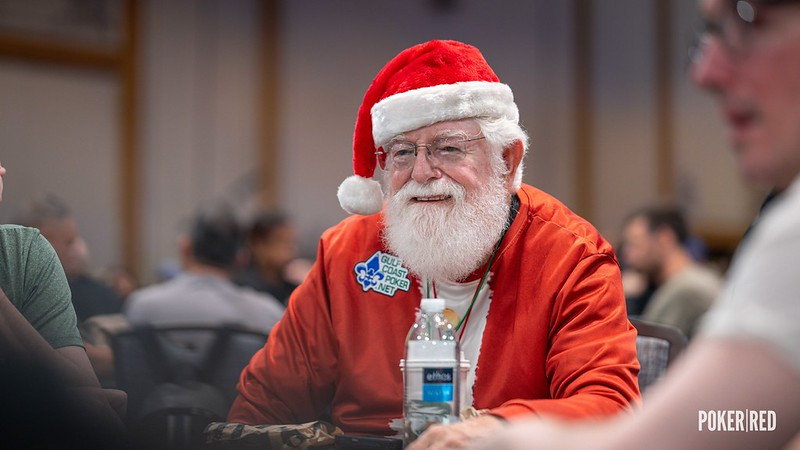A Francisco Salvador se le ha adelantado la Navidad