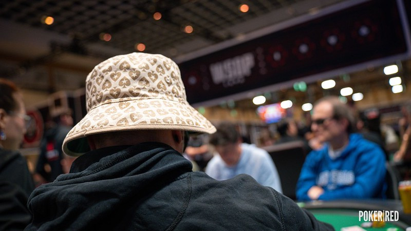 Nos vamos todos a un break de 20 minutos... bueno, todos menos el jugador eliminado por Masato Yokosawa