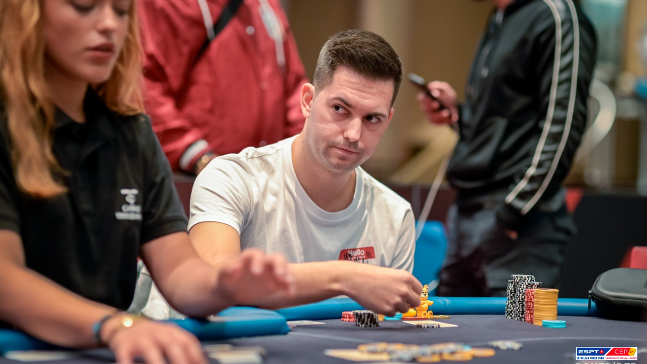 Ignacio Molina "Ignapoker" coge la escalera de subida