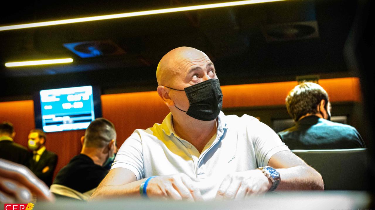 Las damas le sientan de lujo a Iñaki Barreiro, que elimina a Adrián García 