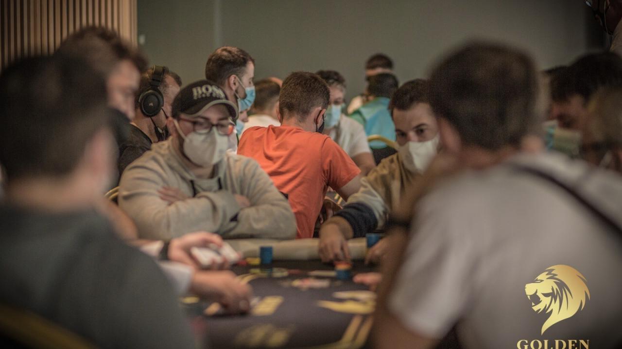 ¡Vuelan las cartas en el Casino Gran Vía!