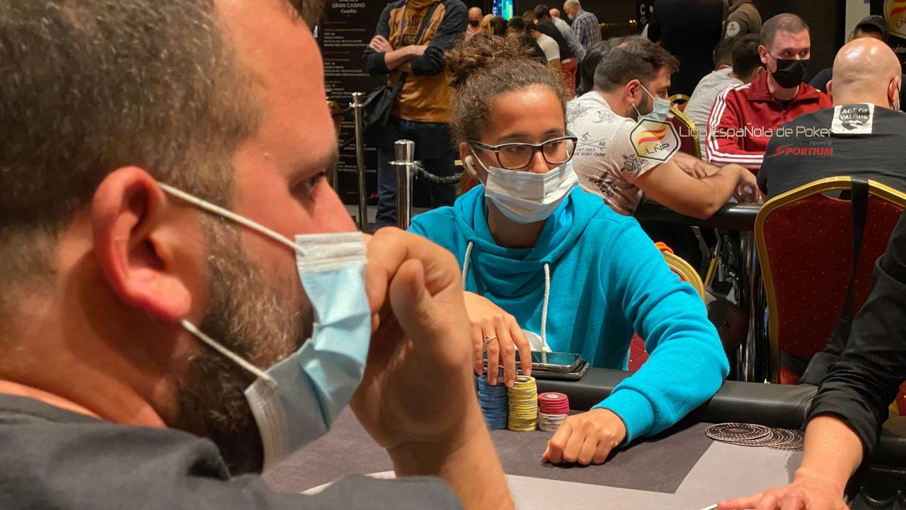 Teresa Purtí va en avión 