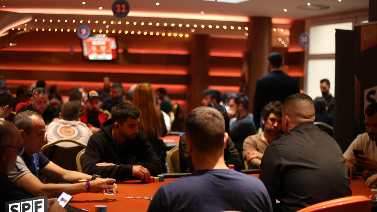 Finaliza el Día 1B del Main Event