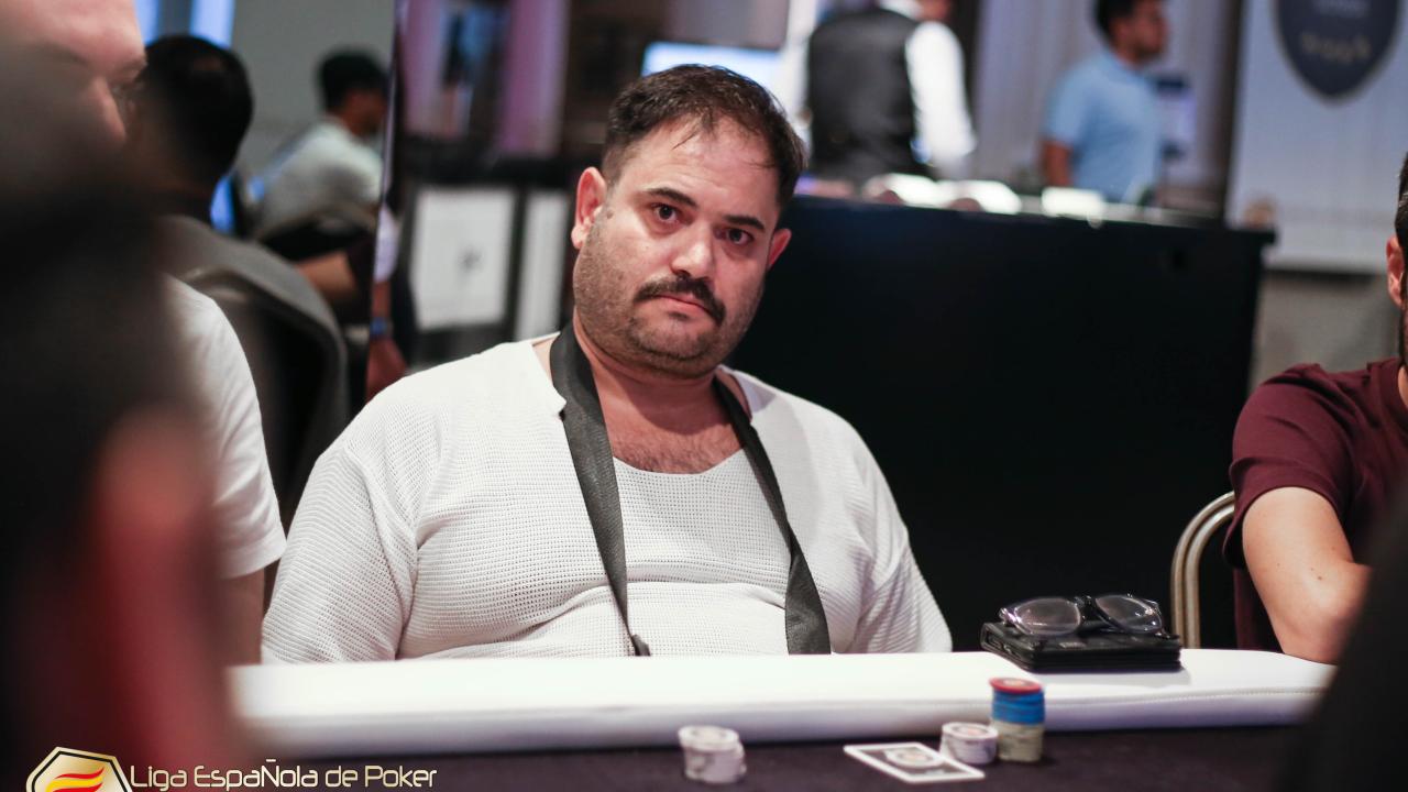 David Aparicio consigue doblar su stack
