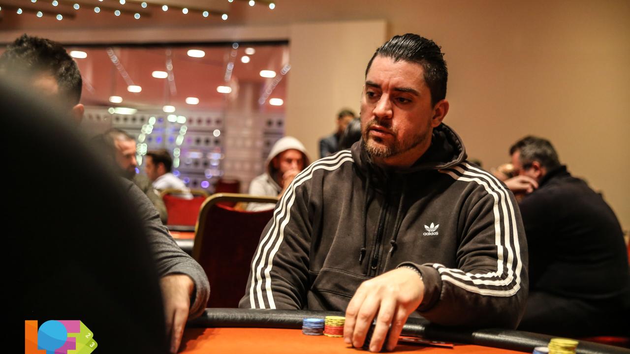 Gonzalo Veiga eliminado en un botazo 