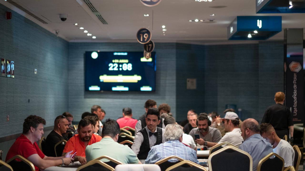 Os dejamos un breve vídeo con lo que está siendo el día en la LÑP6 de Casino Gran Vía 