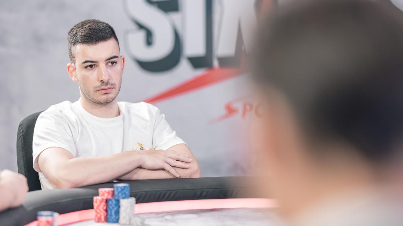 Raúl Gordo medalla de bronce en el Main Event