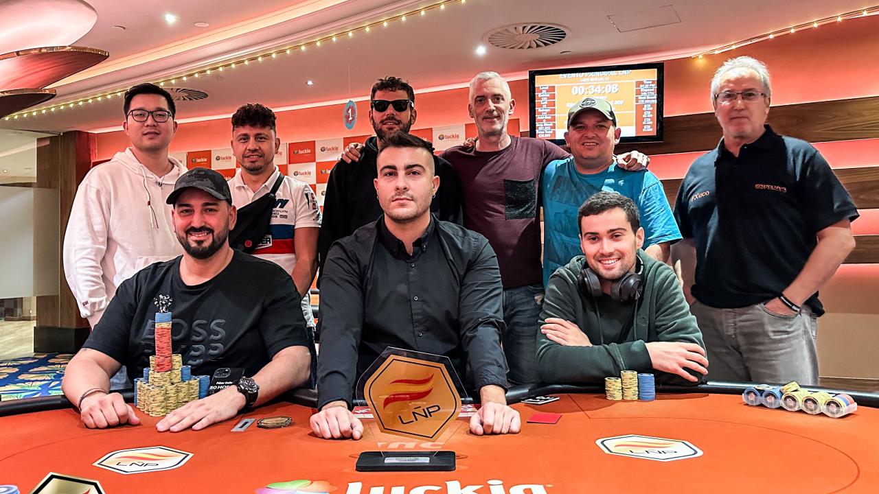 Estos son los integrantes de la mesa final 