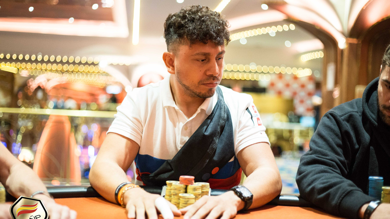 Enrique Fernández ve muy cerca la eliminación pero consigue librarla