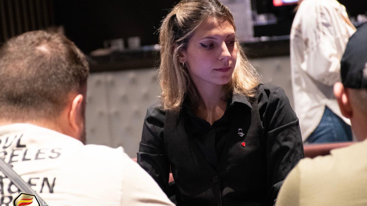 Último break del día en el Día 1B del Main Event