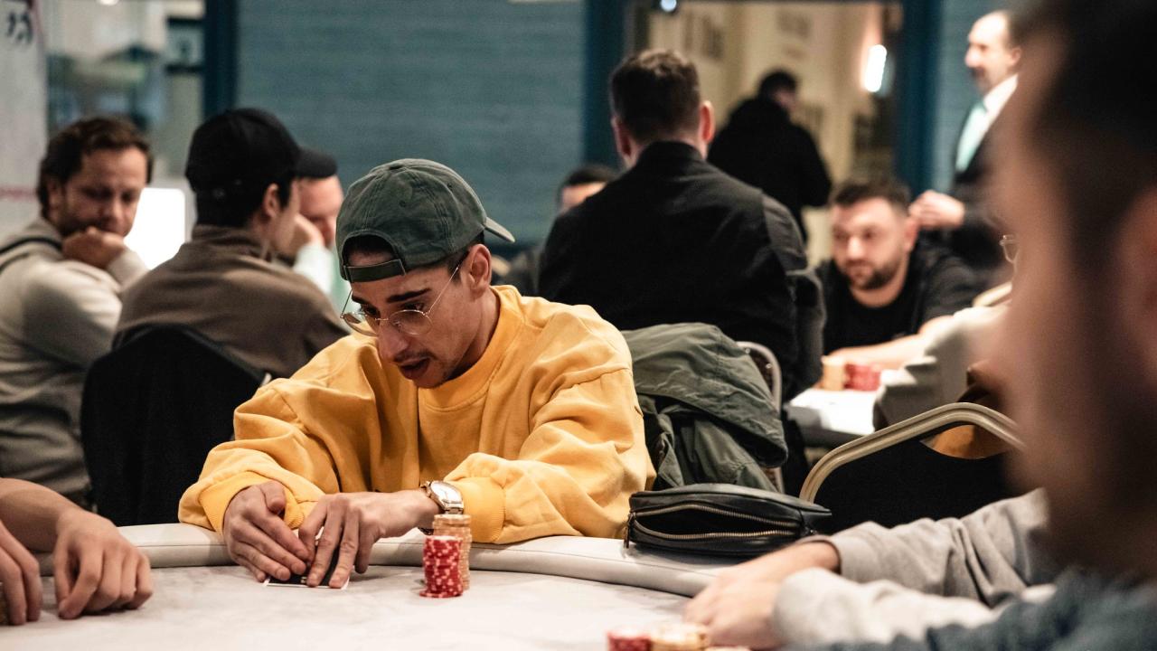 Marcos Cuesta contra las cuerdas 