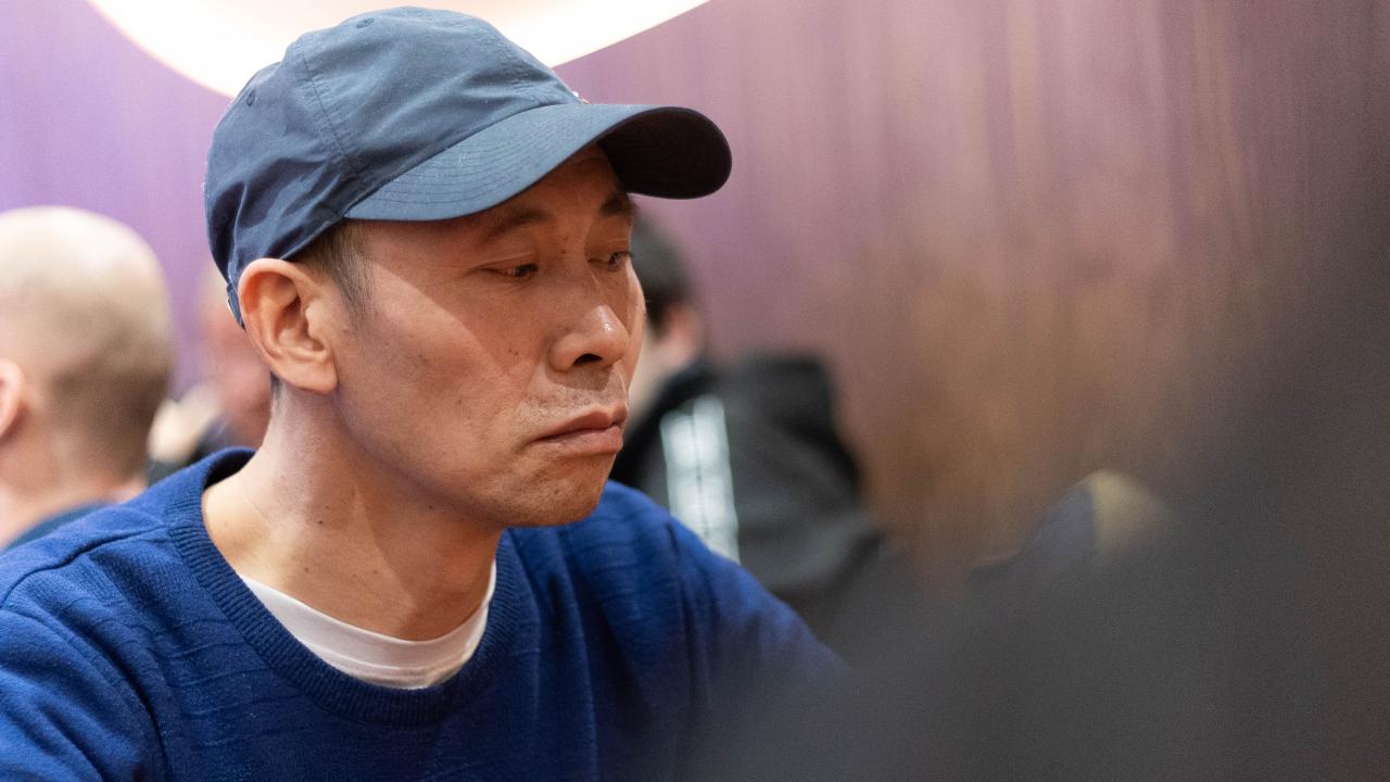 Zhao se dobla a costa de Sergio Dario 