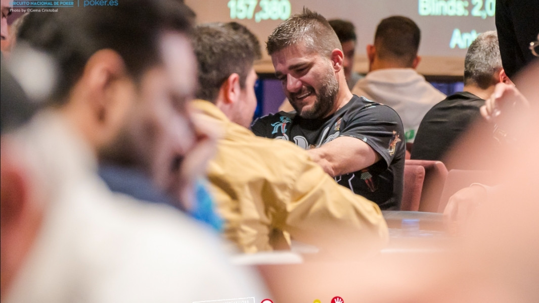 Chipcounts destacados antes de la fase de burbuja