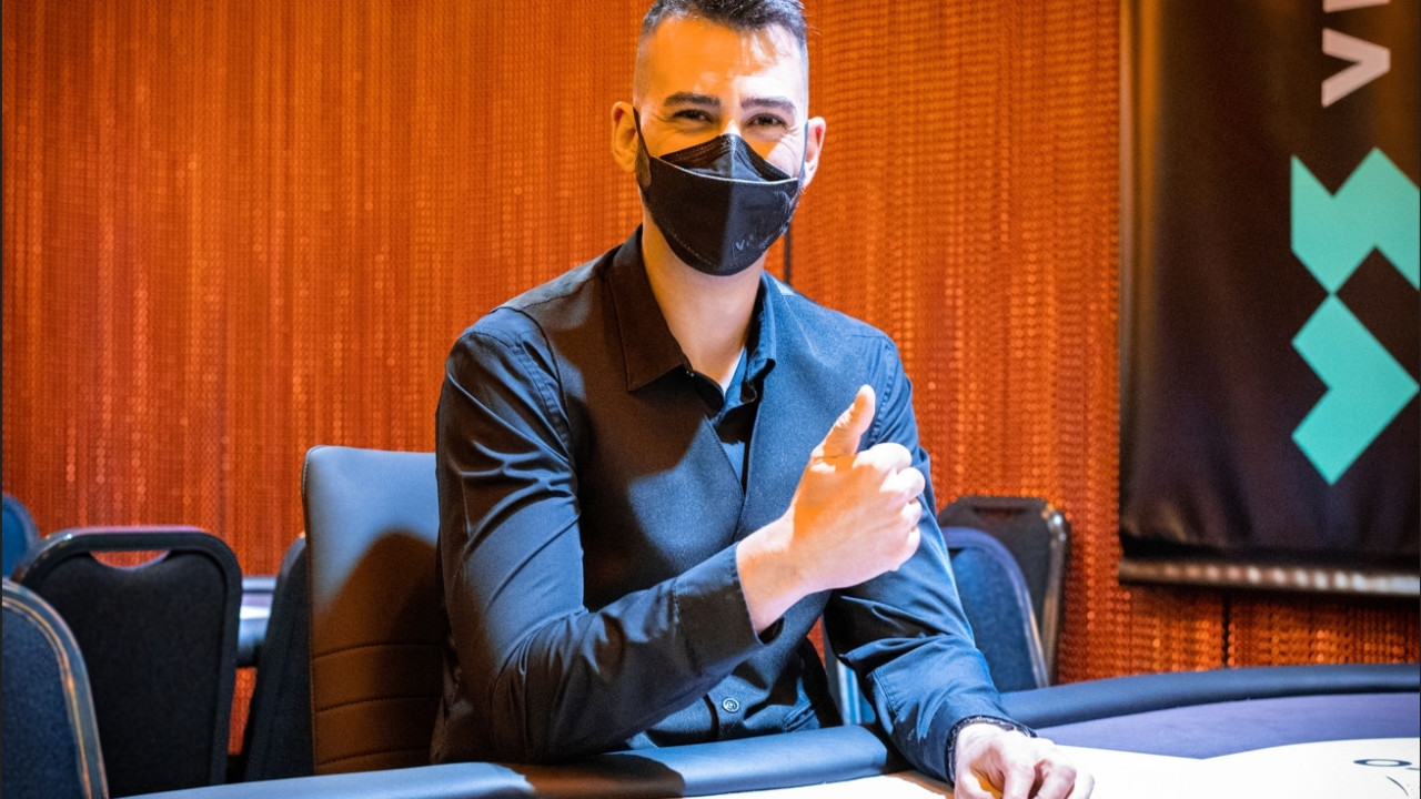 El High Roller se aproxima a la burbuja pura con cinco jugadores en liza