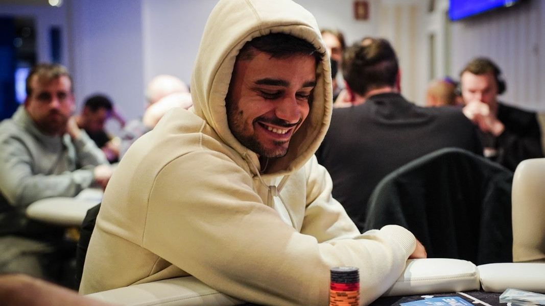 Saam Pishvaie, líder del torneo, elimina a Luis Rojas del Main Event