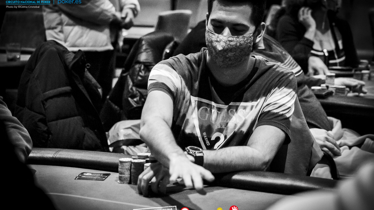 Ignacio Molina se despide del Main Event en 17ª posición