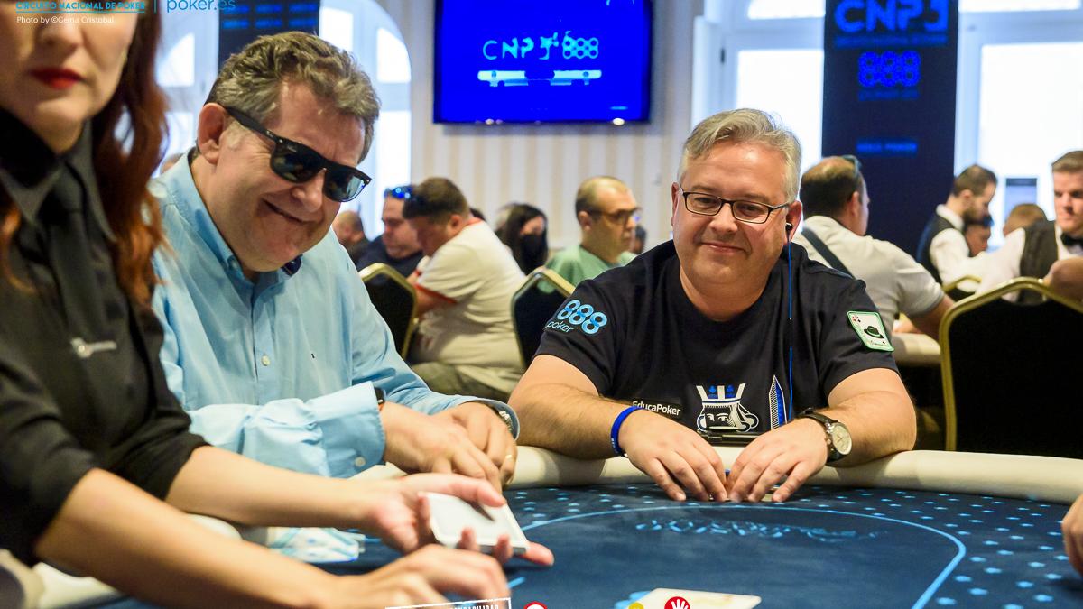 Se acaba la andadura de "StrikeGafas" en el Main Event