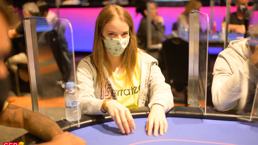 Bustos del High Roller y otros nombres entran al Main Event 