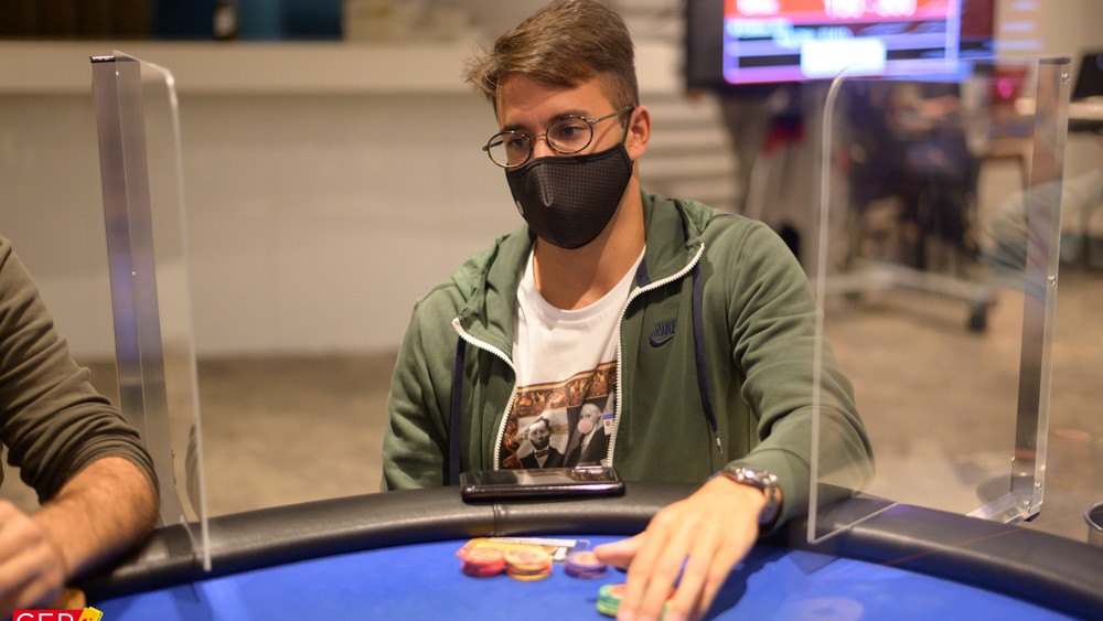 Mario Navarro primer eliminado tras el cierre del registro 