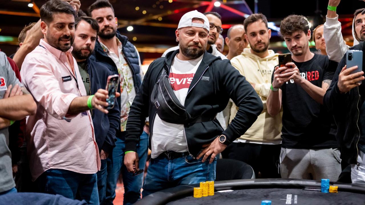 Joan Vlonger, bubble boy del Main Event ESPT Madrid