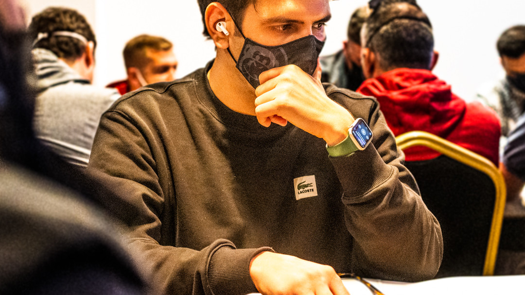 Miguel Teus "Spadejack10" cae a manos de George Chiriac