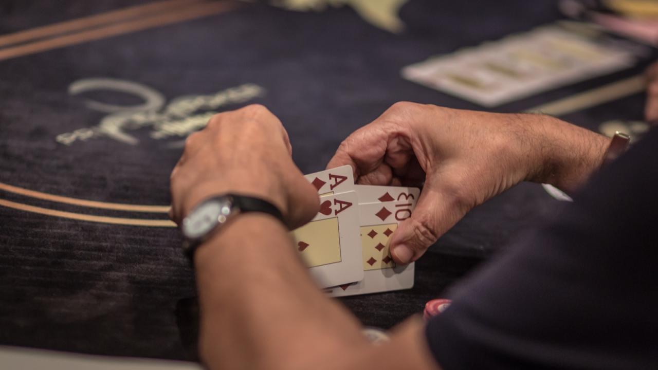 13 jugadores restantes en el torneo de Omaha y 4.750 € para el ganador.